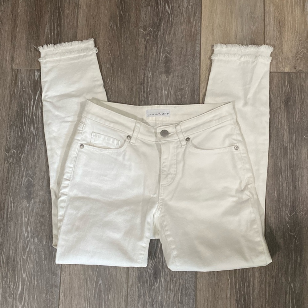LOFT White Skinny Jeans with Frayed Hem